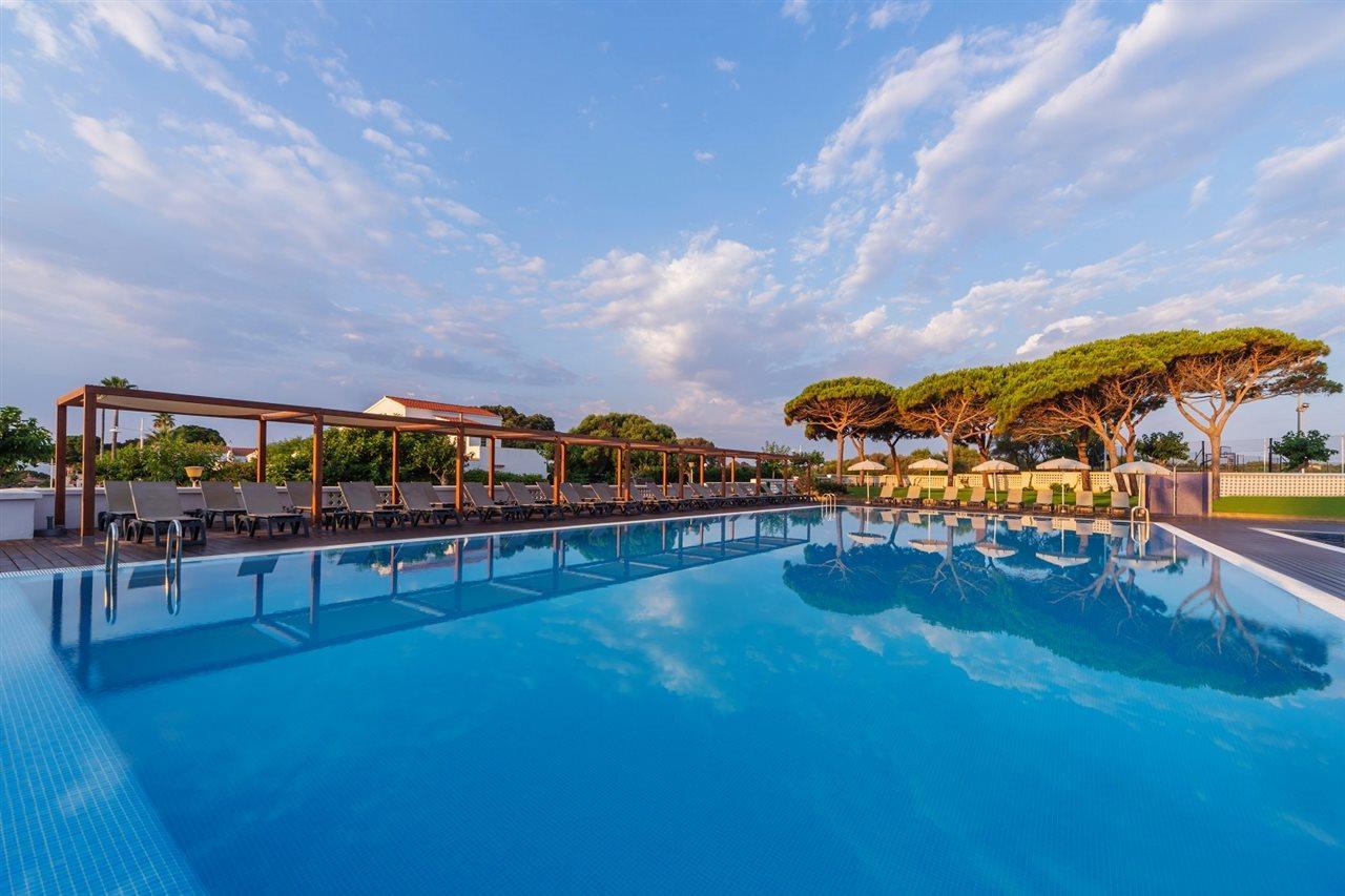 Alua Illa De Menorca Hotel С'Алгар Екстериор снимка