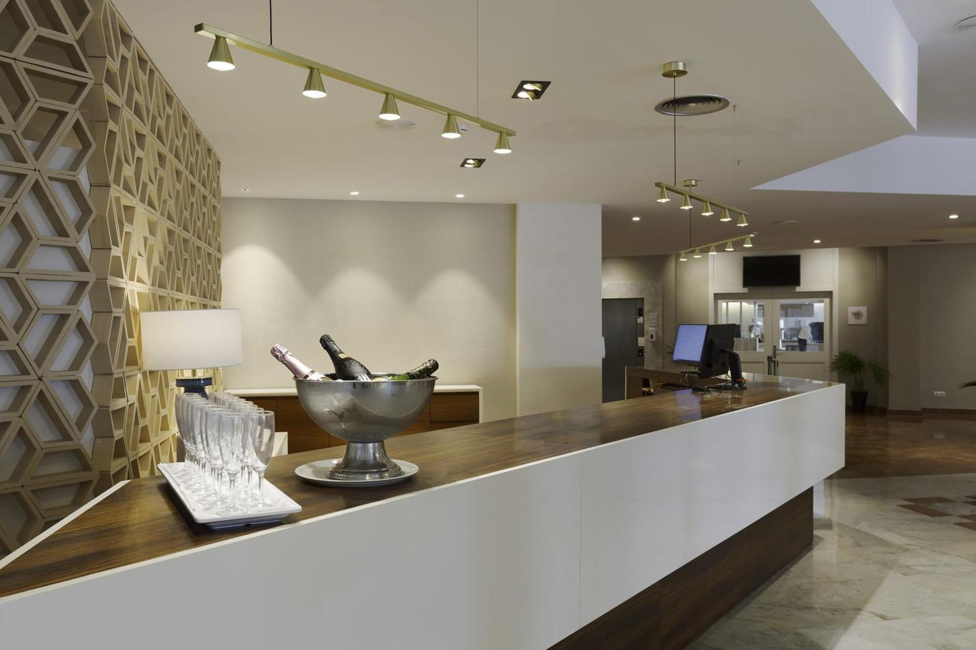 Alua Illa De Menorca Hotel С'Алгар Екстериор снимка